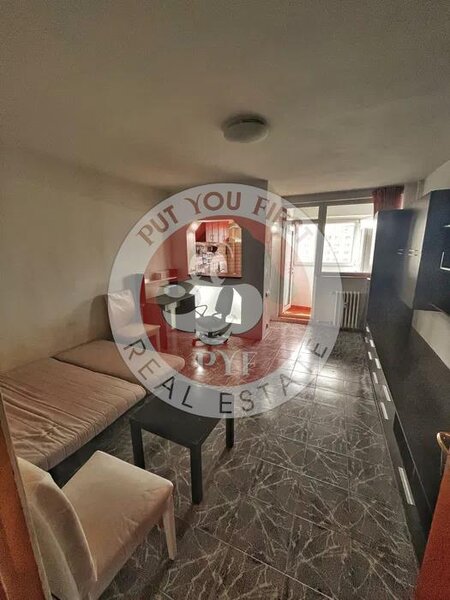 Mega Mall | Garsoniera | 32 mp | Semidecomandat | B9453